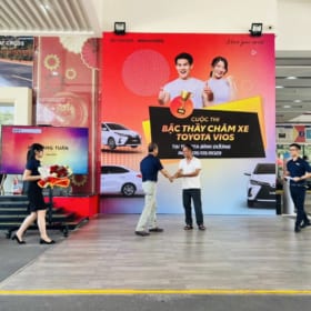 bac thay cham soc xe toyota vios 1