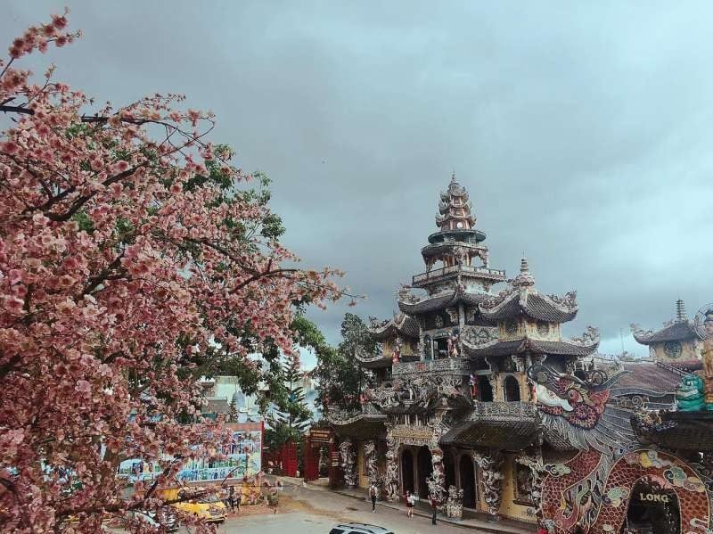 chua linh phuoc