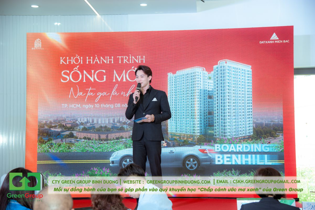MC chuyên dẫn sự kiện mở bán